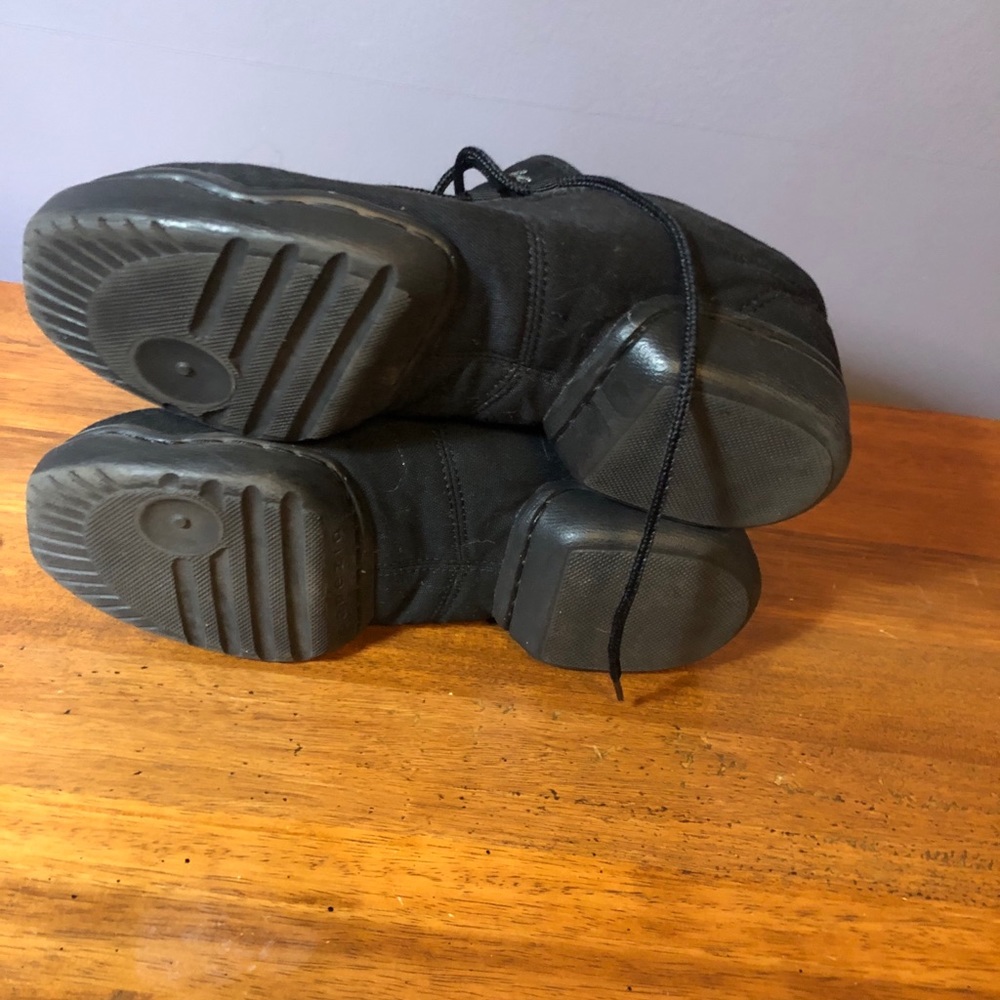 Dance shoes - Picture 3 of 15